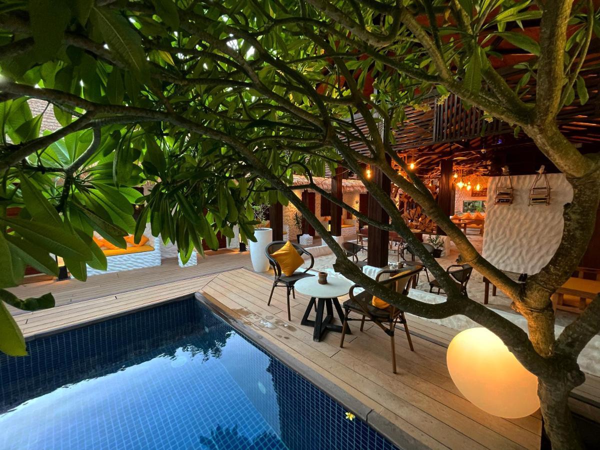 Atholhu Residence Fehendhoo Екстериор снимка