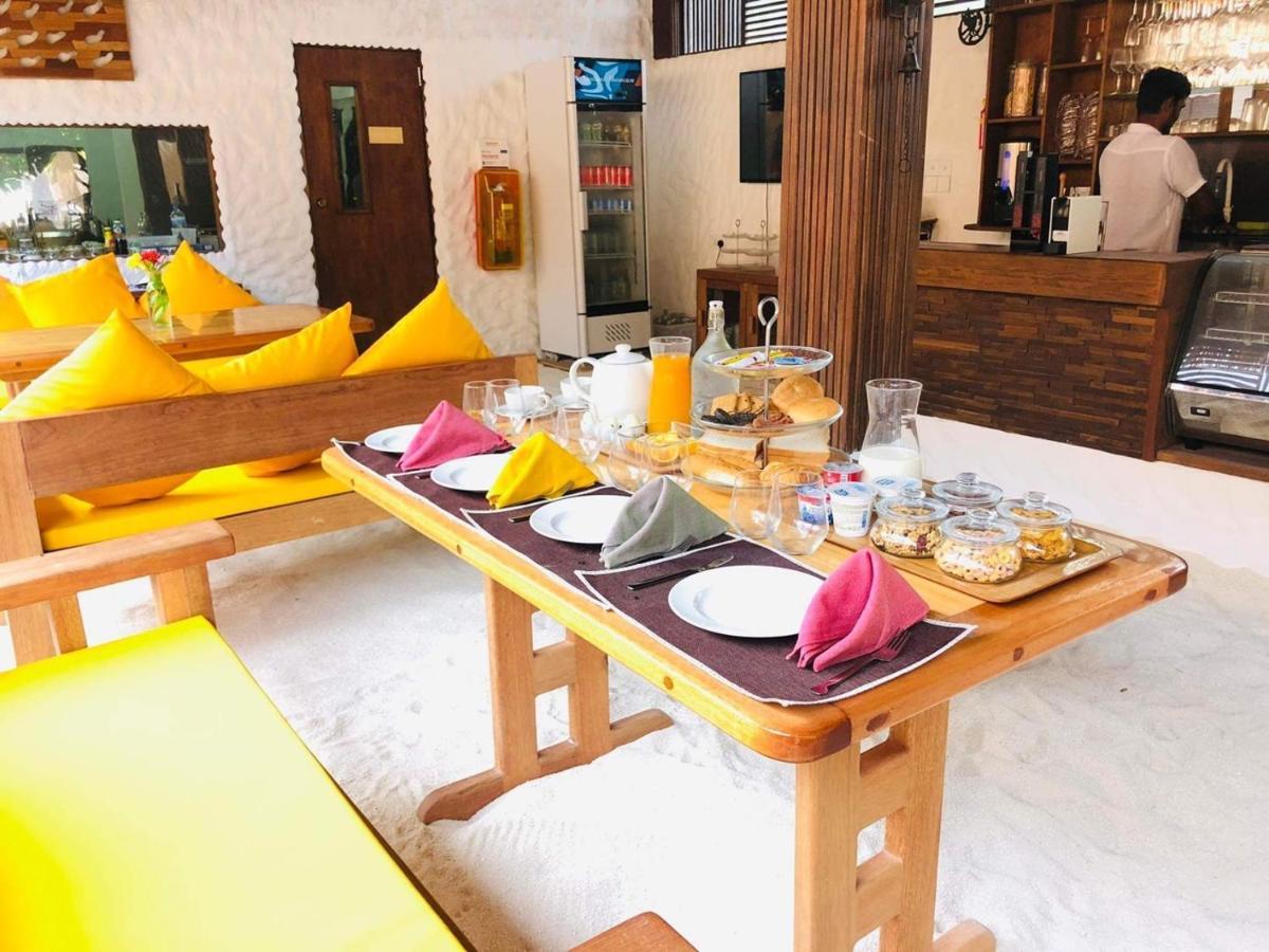 Atholhu Residence Fehendhoo Екстериор снимка