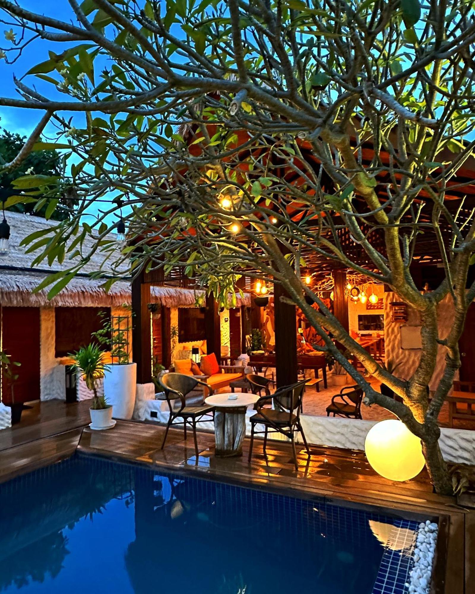 Atholhu Residence Fehendhoo Екстериор снимка